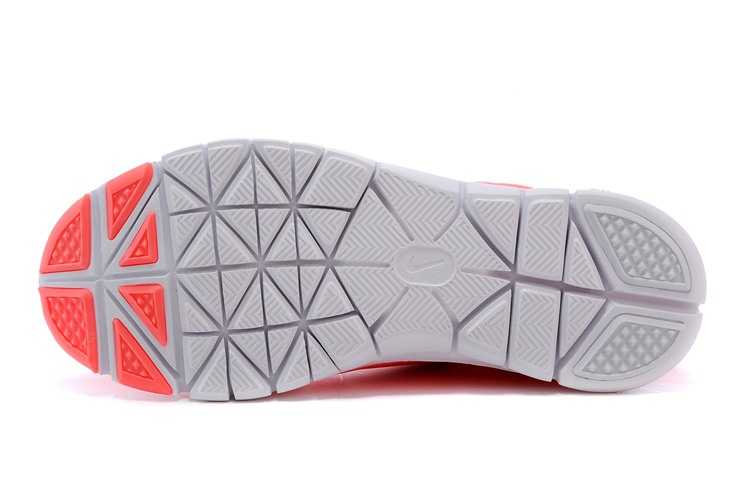 Nike Free 5.0 V2 femme concurrence des prix pas cher gris rose discount